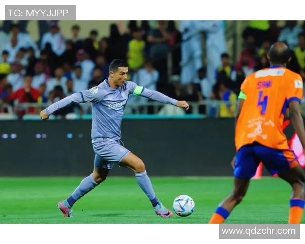 C罗暗示或将退役球迷情绪激动纷纷猜测未来动向